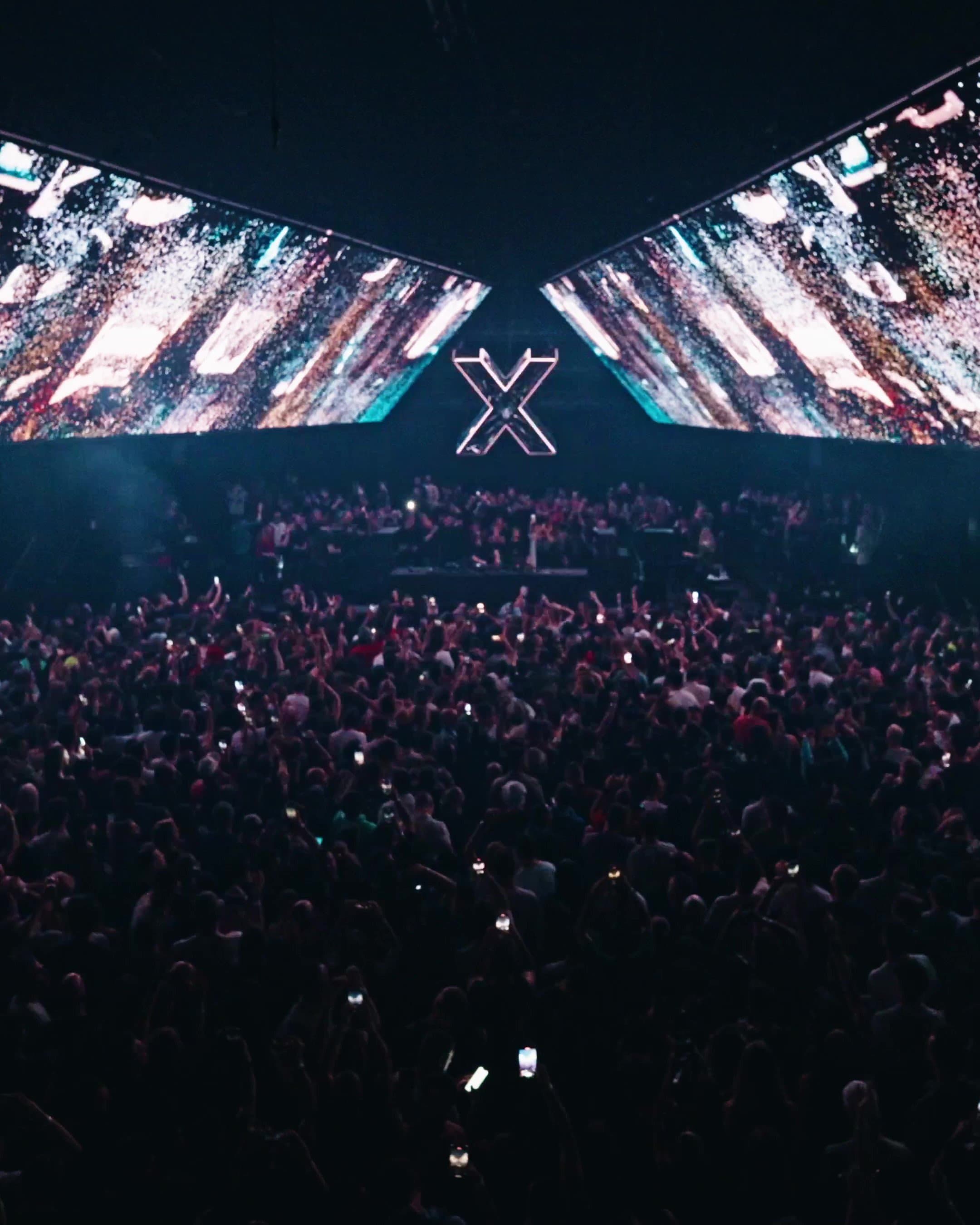 LED-lit stage element close-up